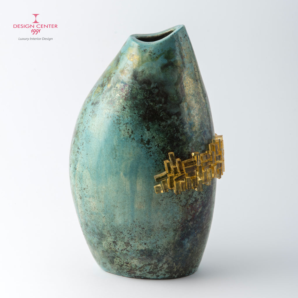 CONCERTO IN ORO - Vaso scultura in ceramica Raku e mosaico dorato - Pezzo unico di Nino Basso