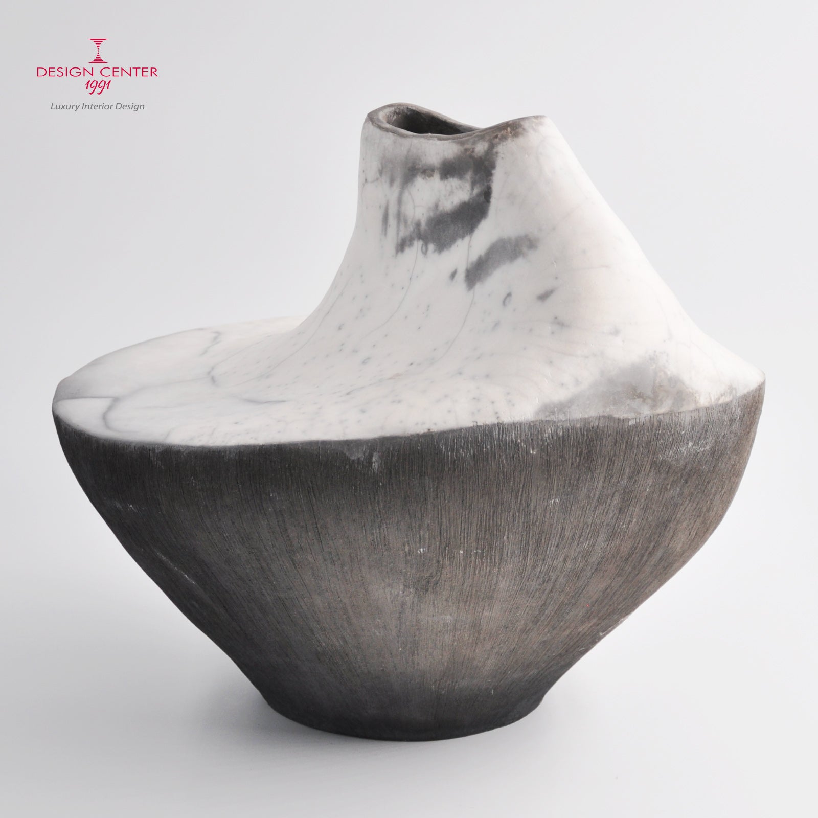 CARLOTTA - Vaso scultura in ceramica raku - Pezzo unico di Nino Basso