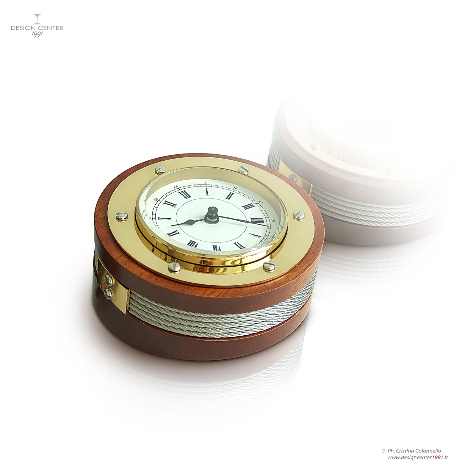 RITMI MARINI - Orologio da tavolo in mogano con dettagli nautici