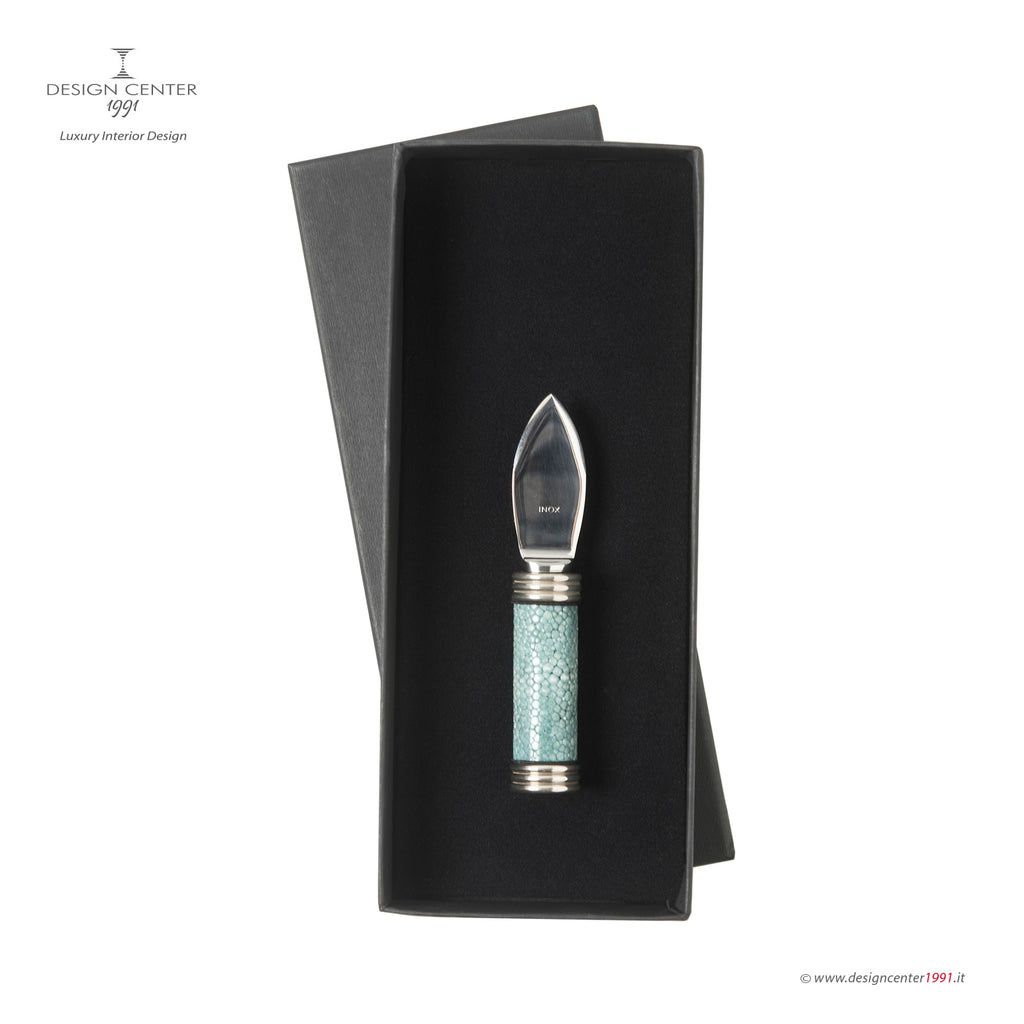 Coltello per formaggio grana in pelle shagreen verde - Design Nino Basso