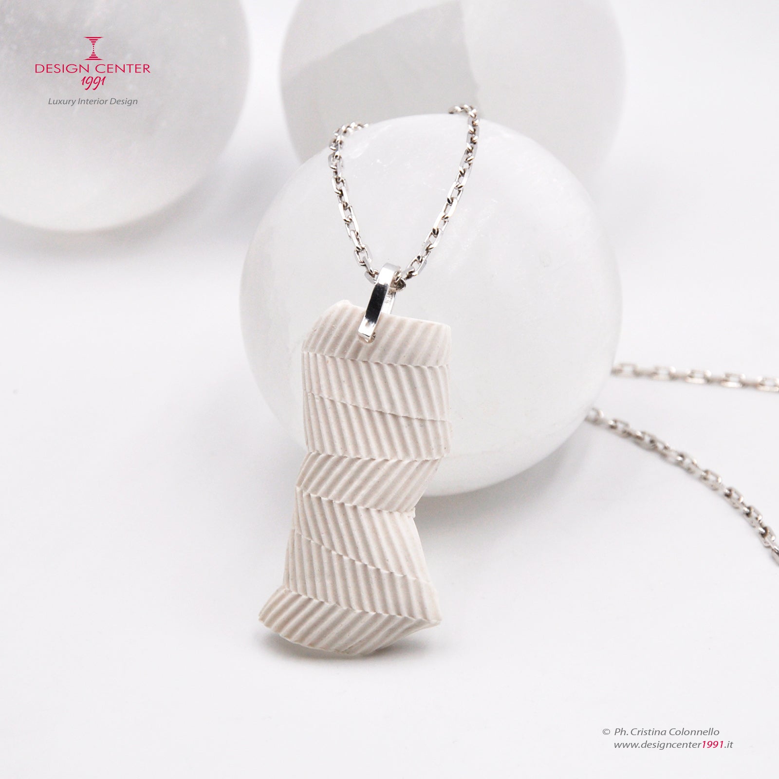 "Raggidiluna" Necklace - Hand-modeled Paperclay Porcelain - 925 Silver - Unique Piece Design with Pendant-Porcelain Sculpture #2