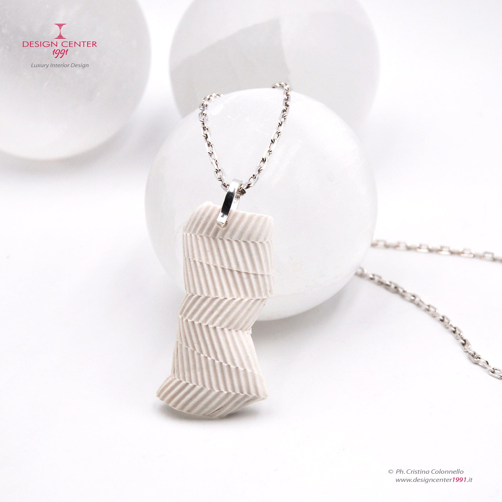 "Raggidiluna" Necklace - Hand-modeled Paperclay Porcelain - 925 Silver - Unique Piece Design with Pendant-Porcelain Sculpture #2