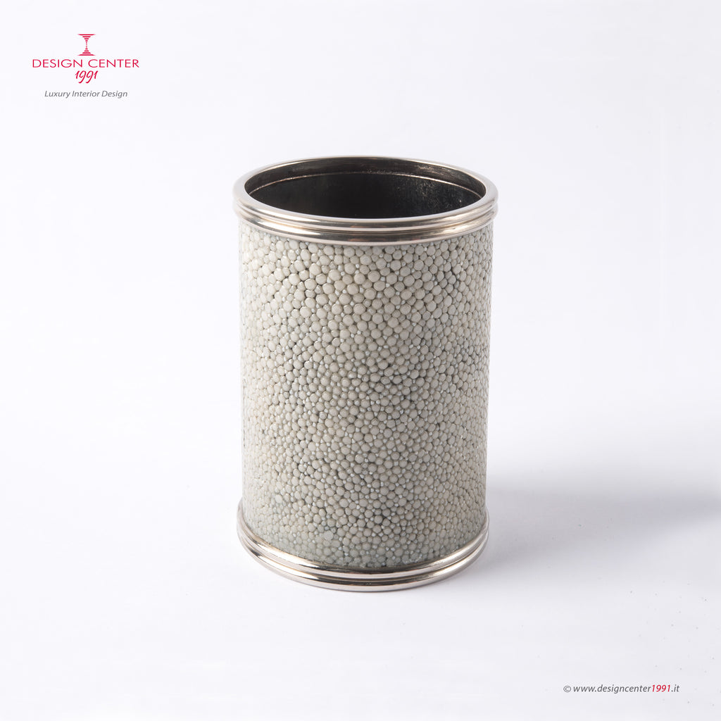 Portapenne in pelle shagreen salvia chiaro - Eleganza e Design Esclusivo