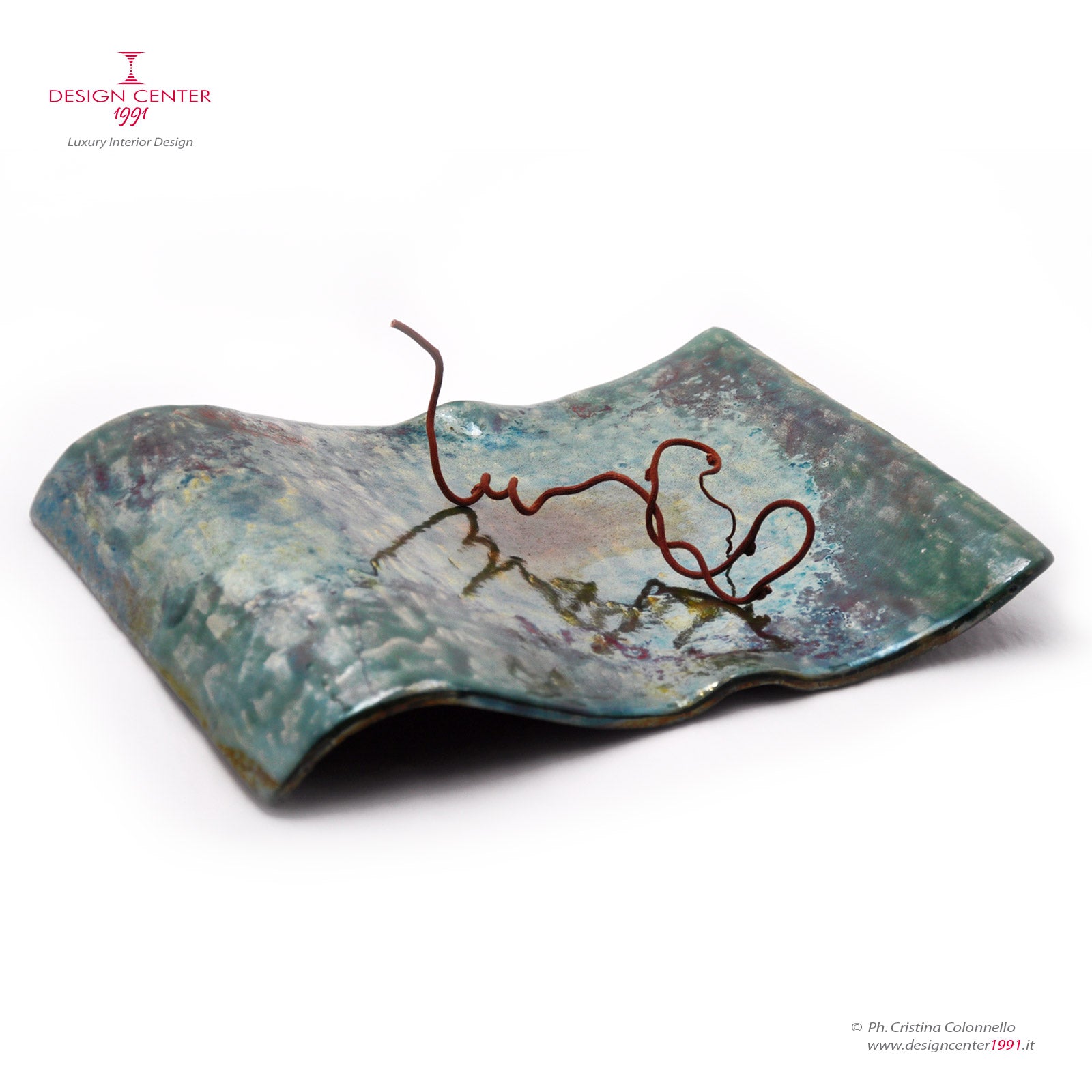ONDA - Piatto decorativo in ceramica Raku - Pezzo unico di Nino Basso