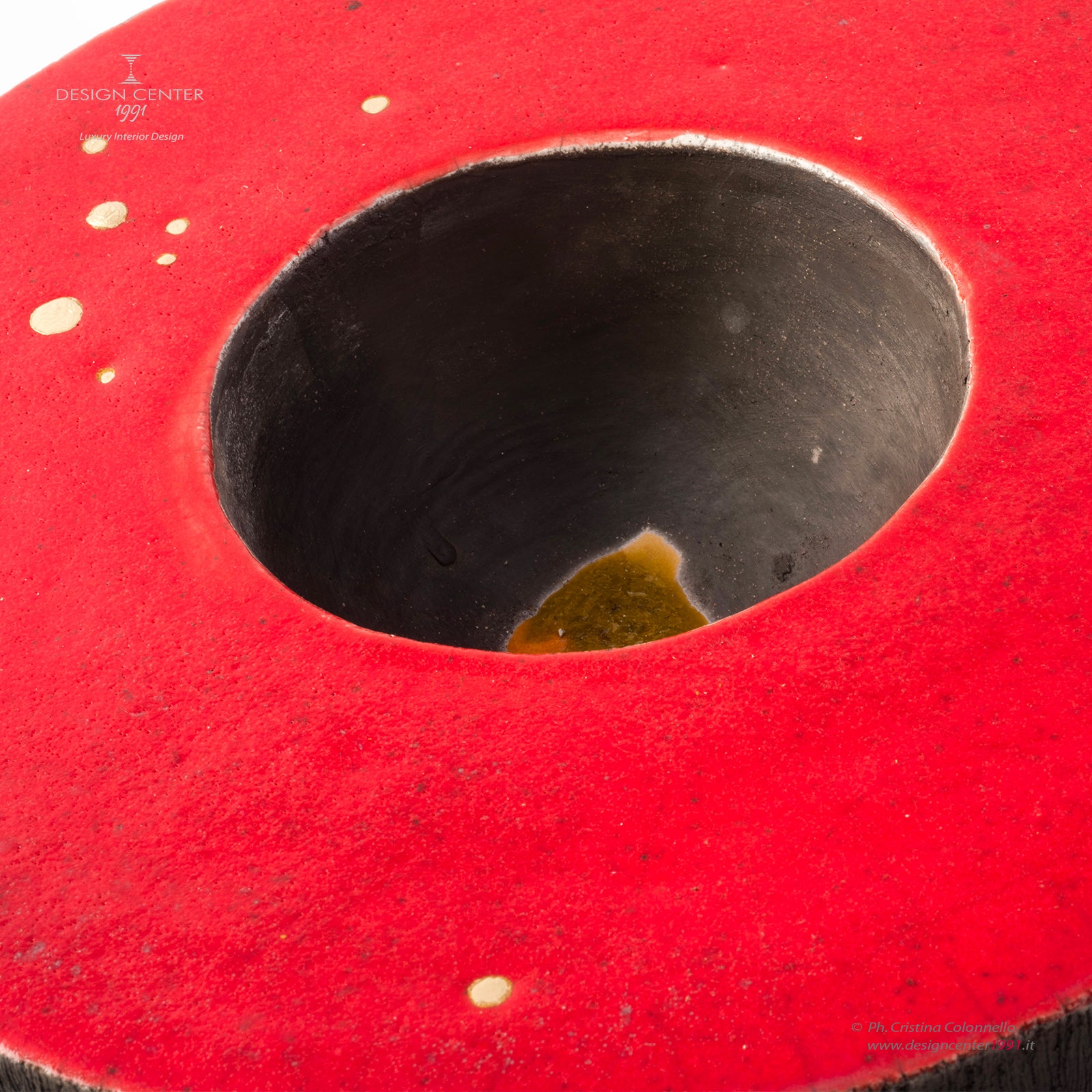 SERENATA IN ROSSO E NERO - Vaso scultura in ceramica Raku - Pezzo unico di Nino Basso